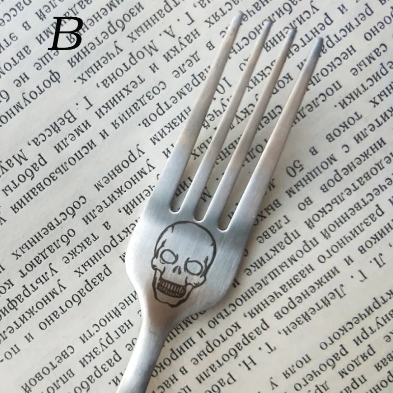 White Fork and Spoon, 304 Stainless Steel Skull Cutlery