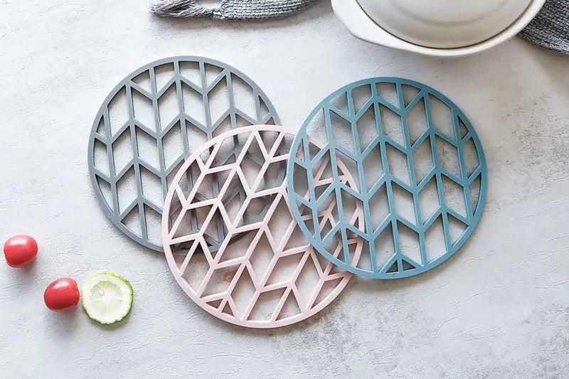 Silicone Trivet Mat - Heat Resistant Non-Slip Holder